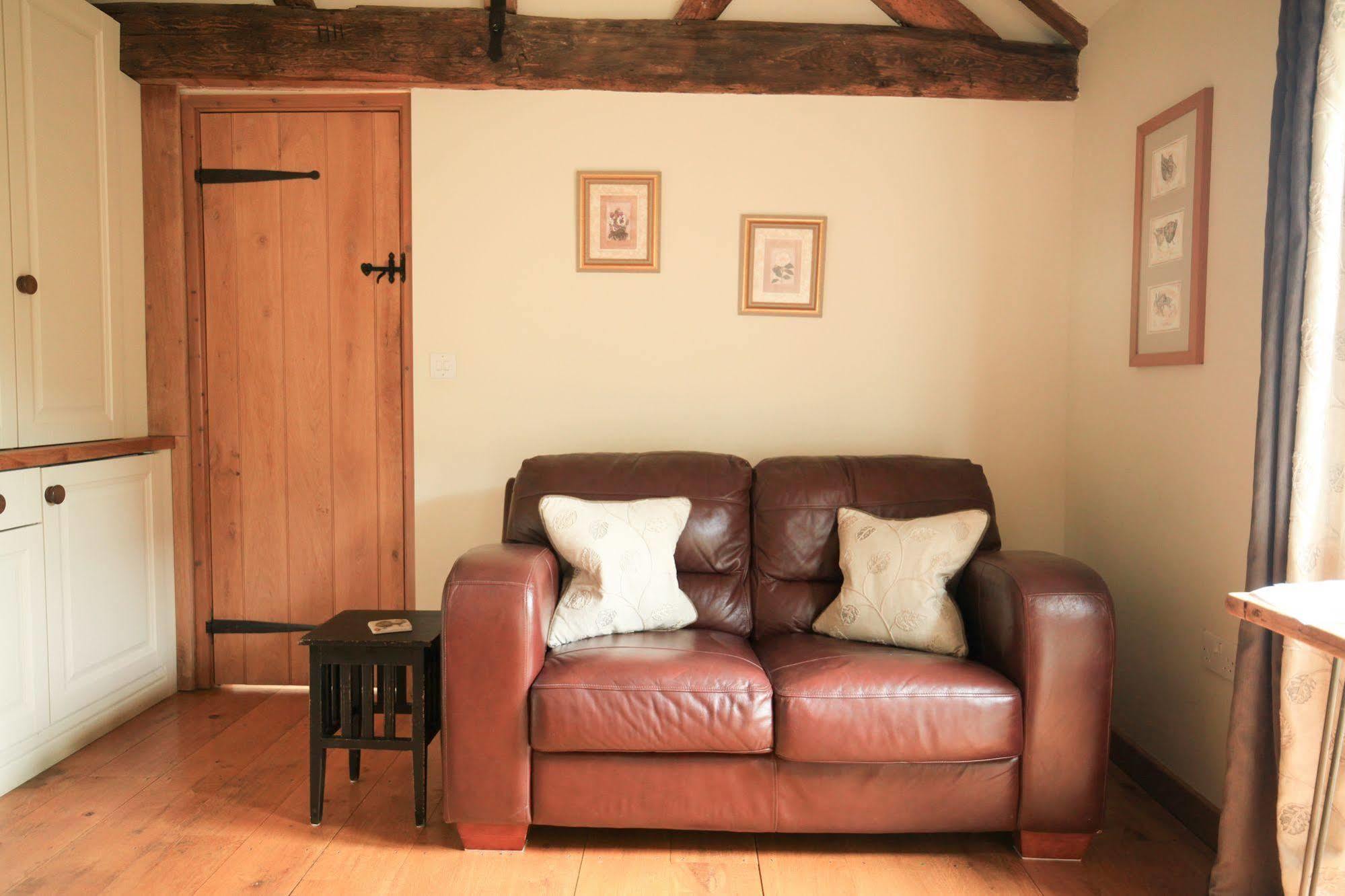 Manor Farm-Mk Self-Contained Serviced Accommodation Milton Keynes Exterior photo