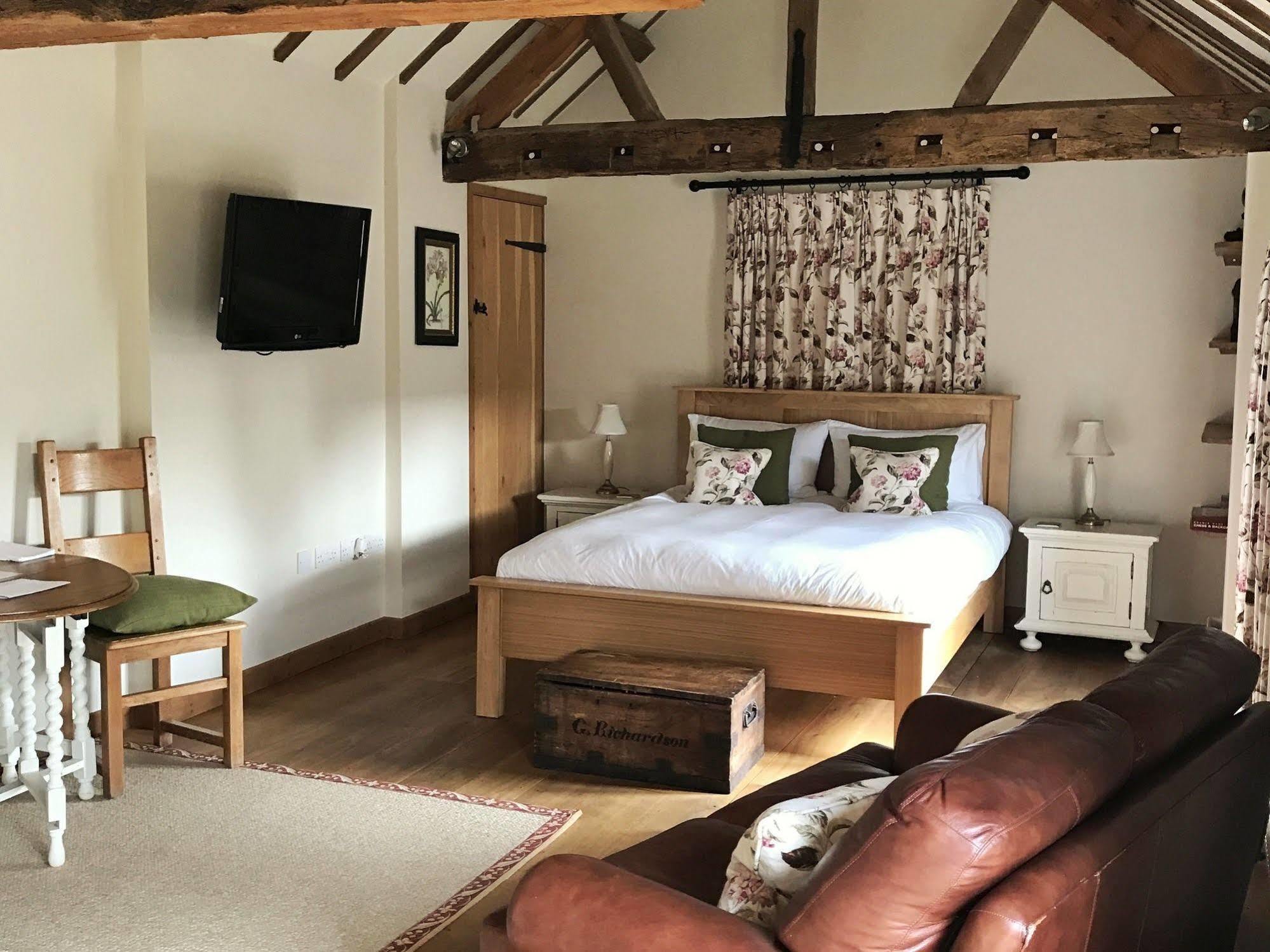 Manor Farm-Mk Self-Contained Serviced Accommodation Milton Keynes Exterior photo